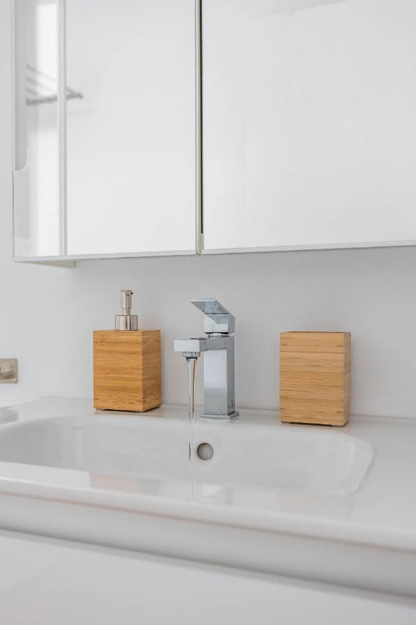 Nervion Suites 1 - Vacacional Sevilla Eksteriør billede
