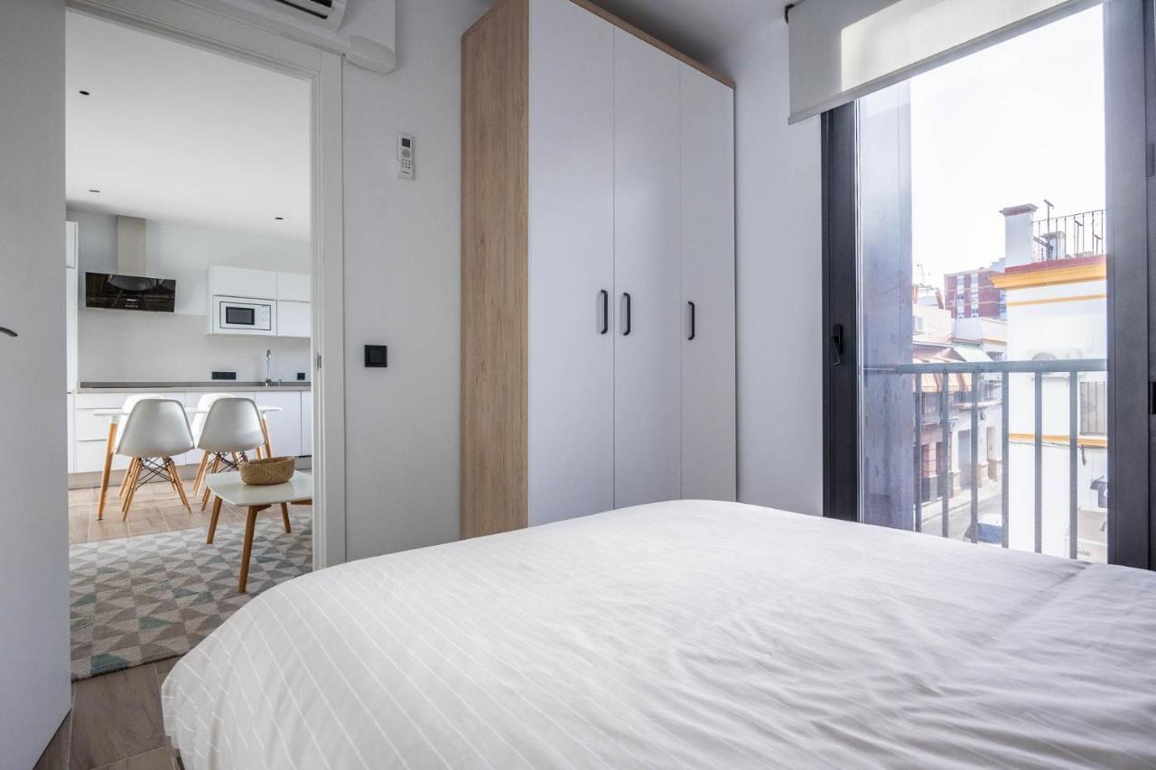 Nervion Suites 1 - Vacacional Sevilla Eksteriør billede