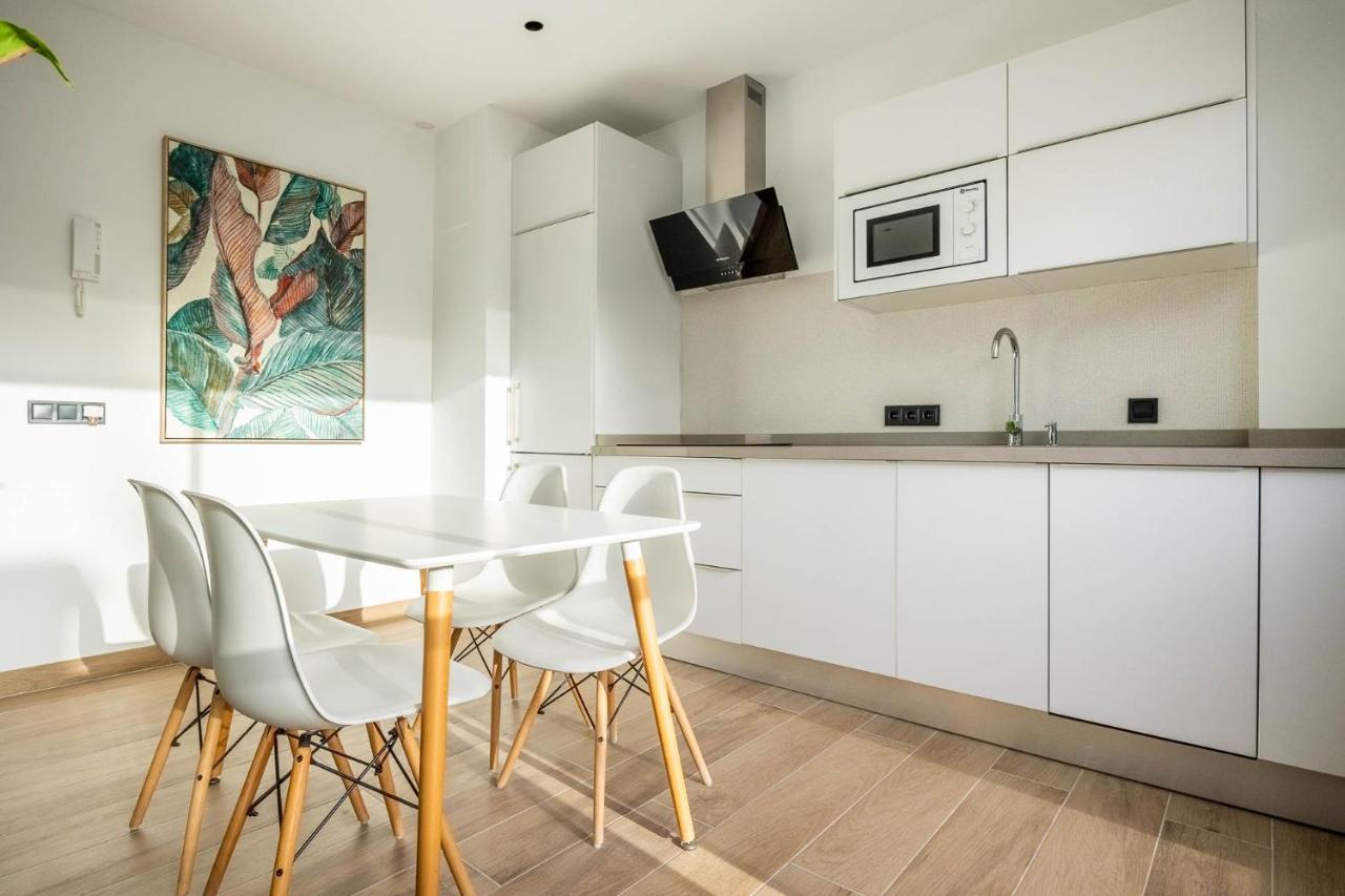 Nervion Suites 1 - Vacacional Sevilla Eksteriør billede