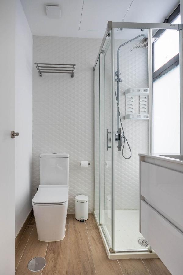 Nervion Suites 1 - Vacacional Sevilla Eksteriør billede