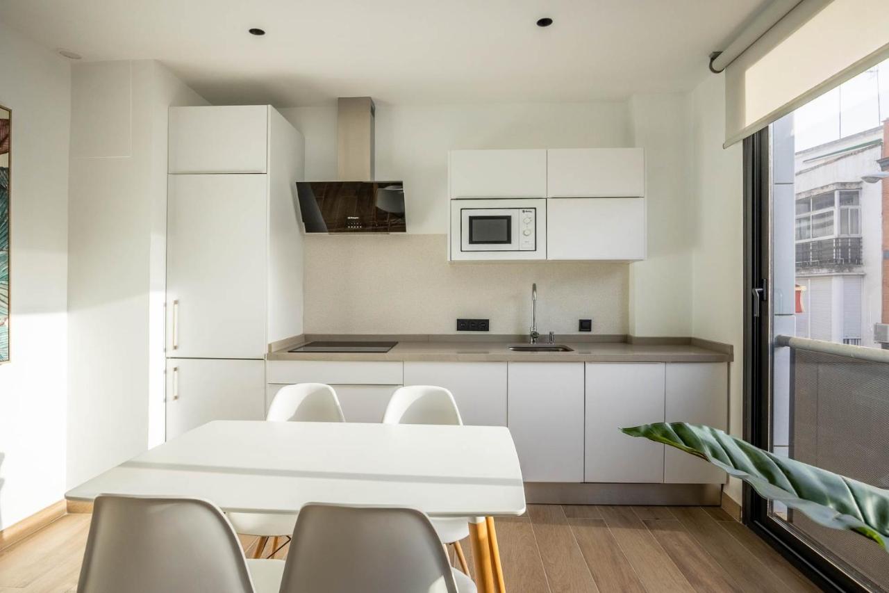 Nervion Suites 1 - Vacacional Sevilla Eksteriør billede