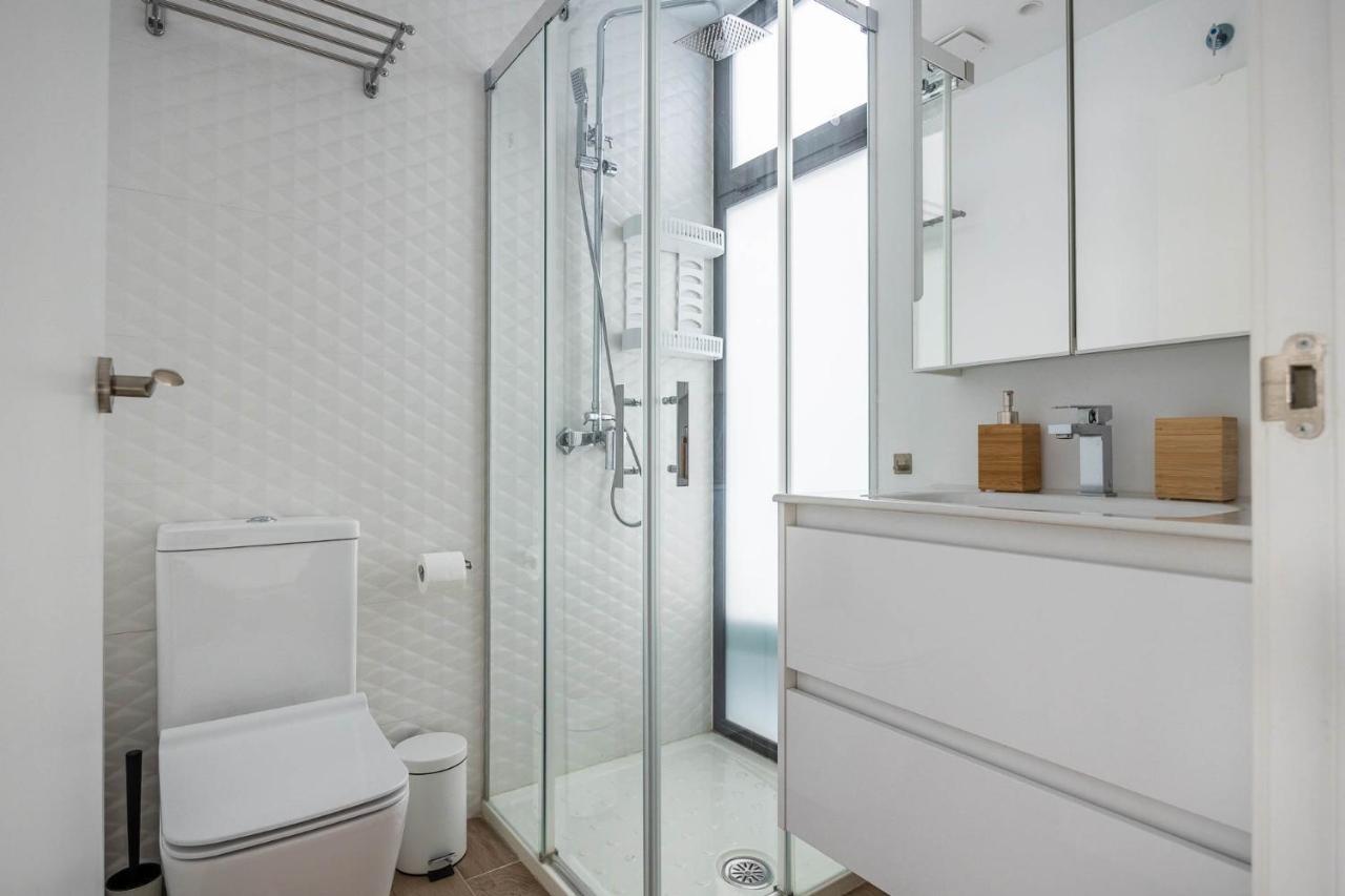 Nervion Suites 1 - Vacacional Sevilla Eksteriør billede