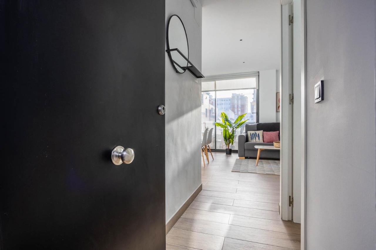 Nervion Suites 1 - Vacacional Sevilla Eksteriør billede